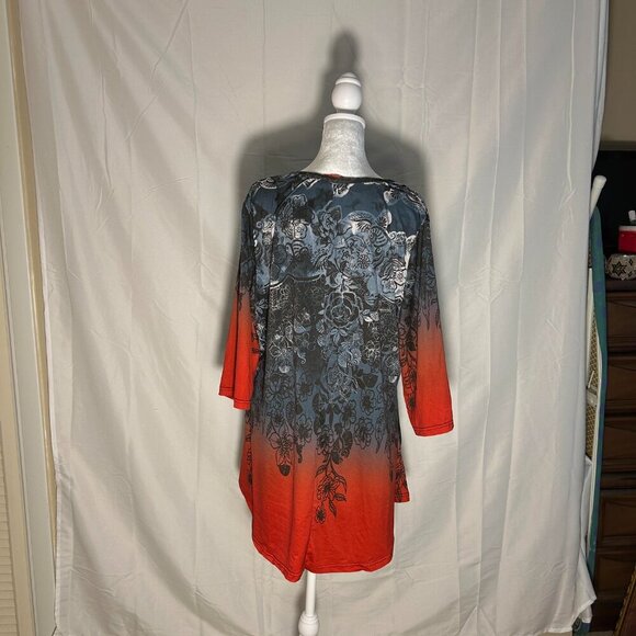 Simply Aster Red and Blue V neck Tunic Dress/Shirt. Size 2X - Picture 2 of 3